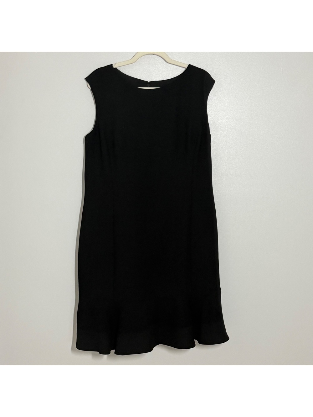 Lauren Ralph Lauren Black Sleeveless Dress Size 16
